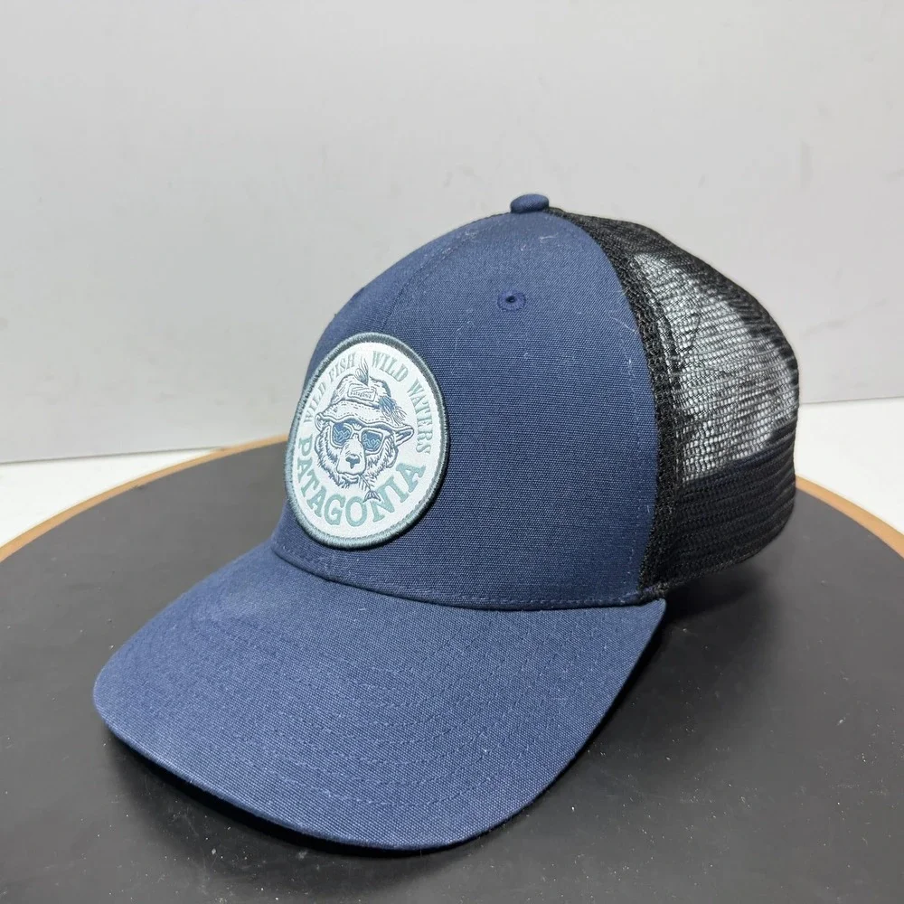 Patagonia Trucker Hat Men Bear Wild Fish Wild Waters Grizzly Bear